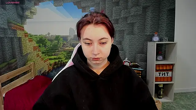 ClaraParks online show from April 20, 2026, 7:04 pm