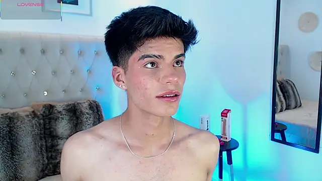 Snapshot of Dulcey_ chatting on September 20, 2025, 10:33 pm Dulcey online show from September 20, 2025, 10:33 pm