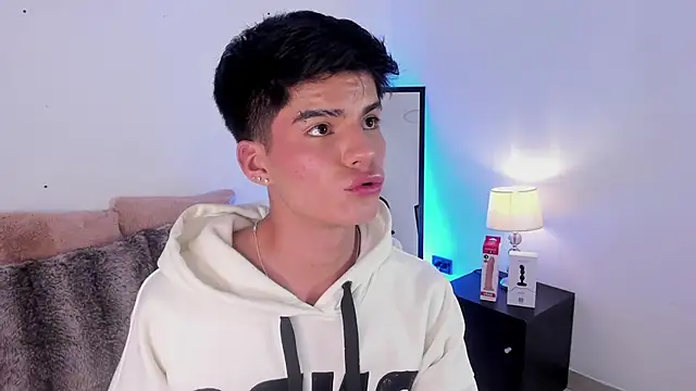 Snapshot of Dulcey_ chatting on September 22, 2025, 6:04 am Dulcey online show from September 22, 2025, 6:04 am