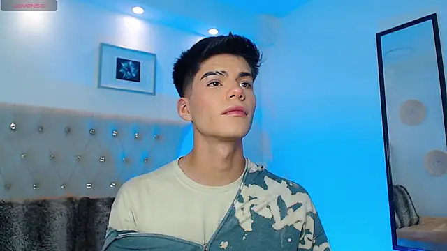 Snapshot of Dulcey_ chatting on October 1, 2025, 5:24 am Dulcey online show from October 1, 2025, 5:24 am