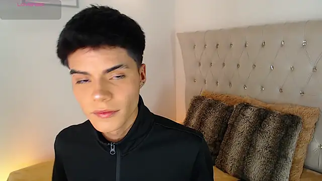 Snapshot of Dulcey_ chatting on October 4, 2025, 4:21 am Dulcey online show from October 4, 2025, 4:21 am