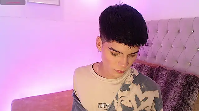 Snapshot of Dulcey_ chatting on November 13, 2025, 4:55 am Dulcey online show from November 13, 2025, 4:55 am