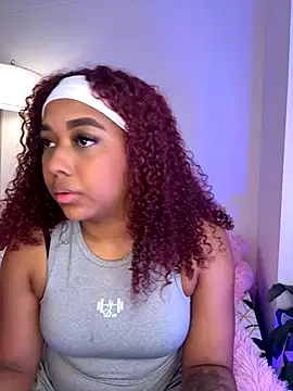  Zahara  online show from October 10, 2025, 6:40 pm