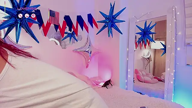 Snapshot of _Zahara_ chatting on July 13, 2026, 11:40 pm Zahara online show from July 13, 2026, 11:40 pm