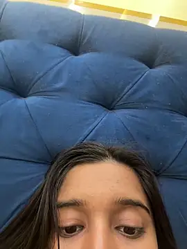 desitease online show from October 11, 2025, 5:22 pm