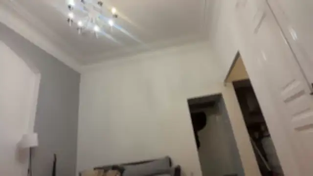 NellyExtraa online show from April 18, 2026, 9:59 pm