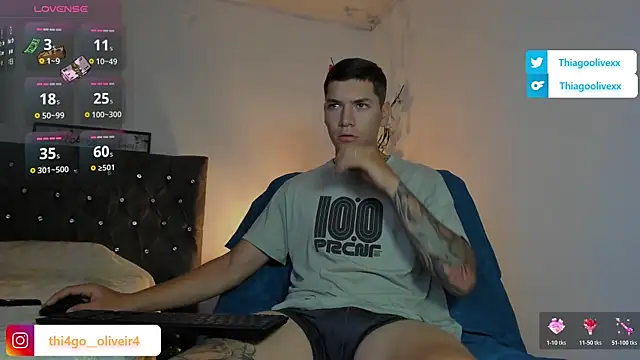 thiago oliveiraa online show from November 20, 2025, 12:16 pm