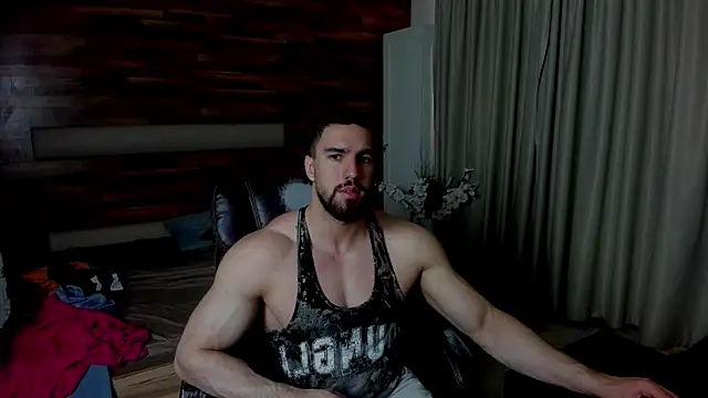 IvanHydee online show from April 20, 2026, 4:37 am