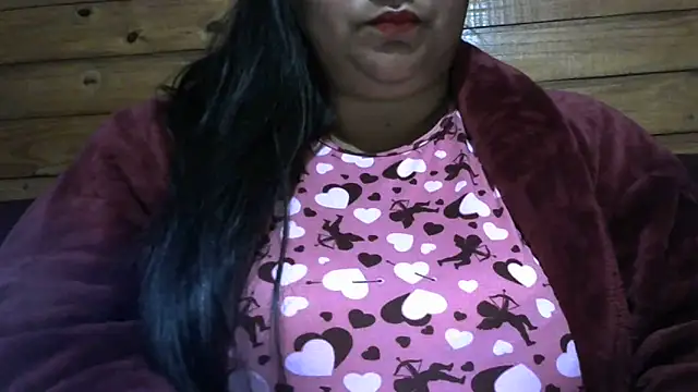 Snapshot of MARRENTINHA34 chatting on June 17, 2026, 2:29 pm MARRENTINHA34 online show from June 17, 2026, 2:29 pm
