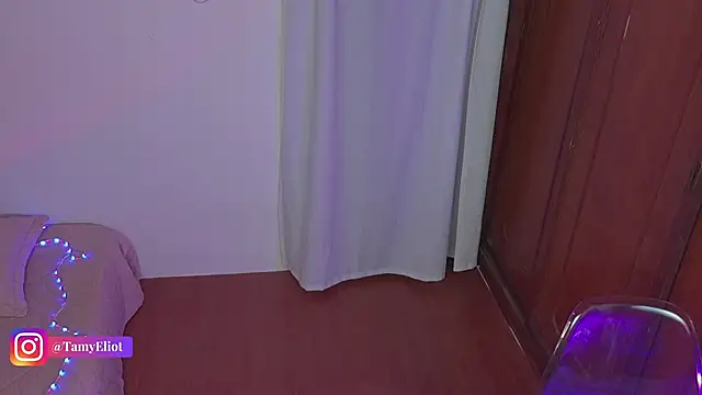 Snapshot of Tamyeliot chatting on November 14, 2025, 3:49 am Tamyeliot online show from November 14, 2025, 3:49 am