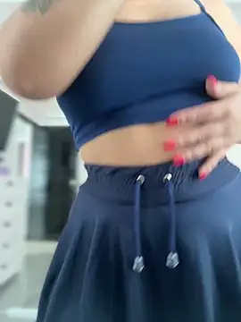 JuanitaMore01 online show from January 16, 2026, 8:35 pm