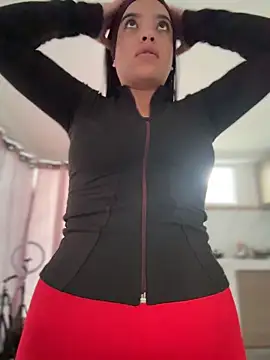 JuanitaMore01 online show from May 16, 2026, 7:23 pm