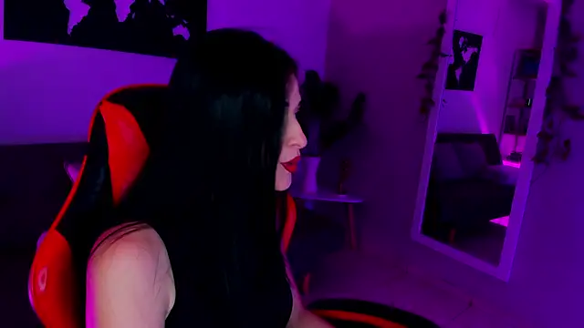 ZoeValencia1 online show from February 24, 2026, 12:14 pm