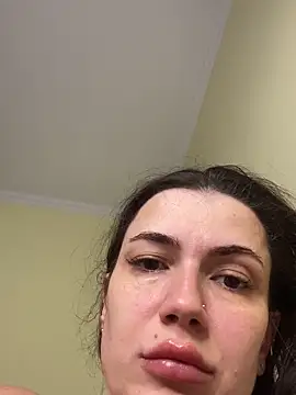 Cute Erika online show from November 10, 2025, 12:37 pm