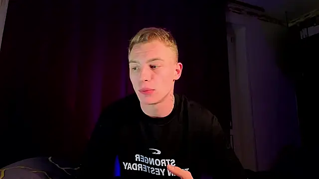 callmealexthx online show from January 5, 2026, 9:18 pm