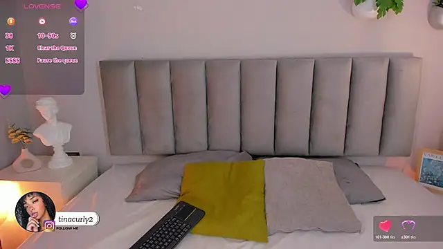 Tina curly online show from April 13, 2026, 12:21 pm