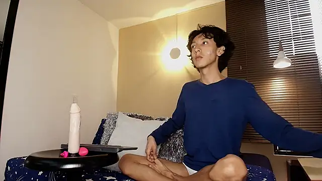 Lucian Morel S online show from November 13, 2025, 12:37 pm