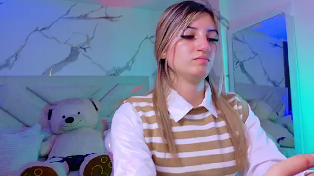  aitana 001 online show from March 28, 2026, 7:46 pm