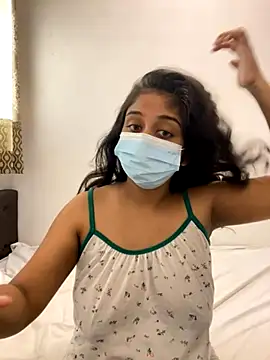 Tsbabylove1 online show from November 21, 2025, 2:32 am