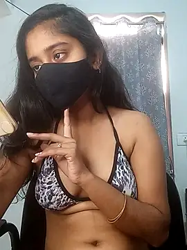 shrutee12 online show from November 17, 2025, 9:26 am