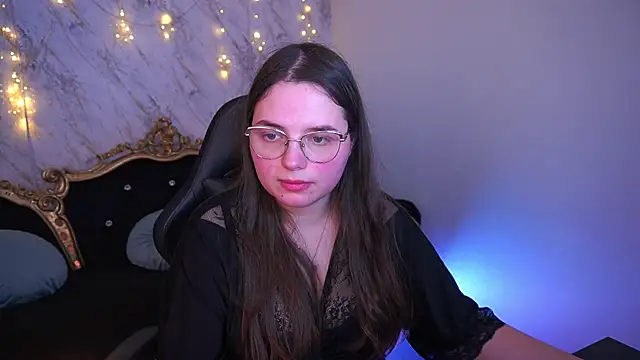 SophieDreamss online show from February 4, 2026, 10:04 pm