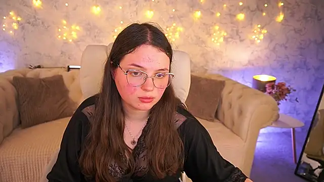 SophieDreamss online show from March 14, 2026, 8:58 pm