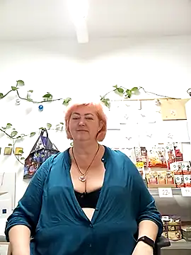 TerezaVelvet online show from September 9, 2025, 5:29 am