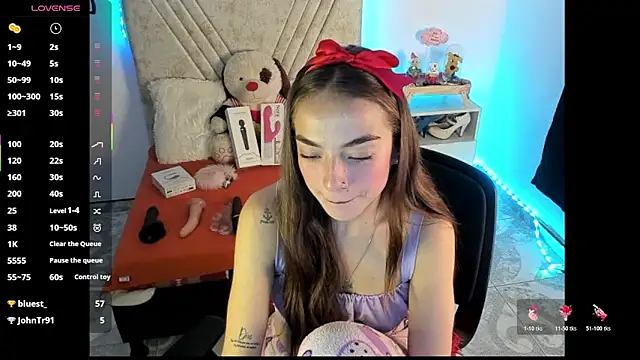 Snapshot of Mia_Victoria22 chatting on July 9, 2026, 3:54 am Mia Victoria22 online show from July 9, 2026, 3:54 am