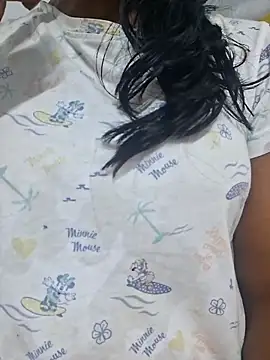 Snapshot of trending_tamizhachii chatting on February 8, 2026, 2:09 pm trending tamizhachii online show from February 8, 2026, 2:09 pm