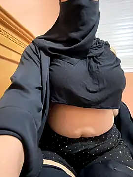  Laiali  online show from September 24, 2025, 12:08 pm