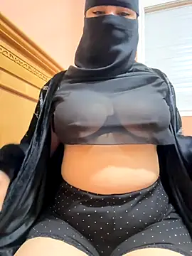  Laiali  online show from October 1, 2025, 11:38 am