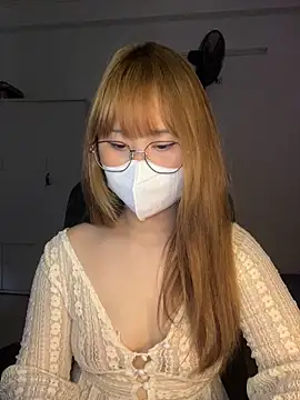 Meowyeuk6 online show from March 5, 2026, 7:15 am