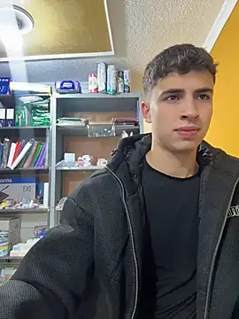 Snapshot of AdrianRinaldi chatting on May 4, 2026, 1:51 pm AdrianRinaldi online show from May 4, 2026, 1:51 pm