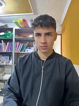 Snapshot of AdrianRinaldi chatting on June 3, 2026, 1:46 pm AdrianRinaldi online show from June 3, 2026, 1:46 pm