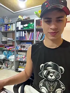 Snapshot of AdrianRinaldi chatting on June 3, 2026, 2:33 pm AdrianRinaldi online show from June 3, 2026, 2:33 pm