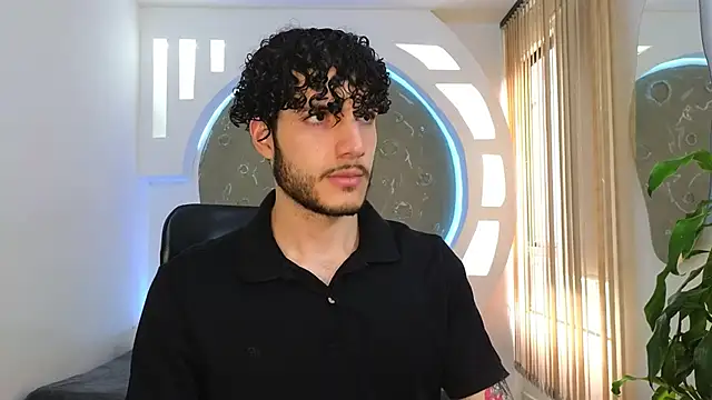 Rafael Mendezz online show from September 19, 2025, 8:53 pm