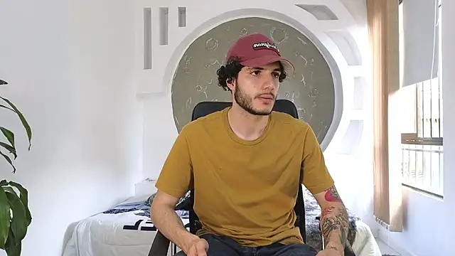 Rafael Mendezz online show from November 9, 2025, 8:07 pm