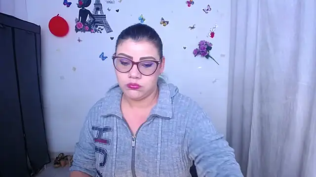 ValeriaHairy online show from September 21, 2025, 5:20 am