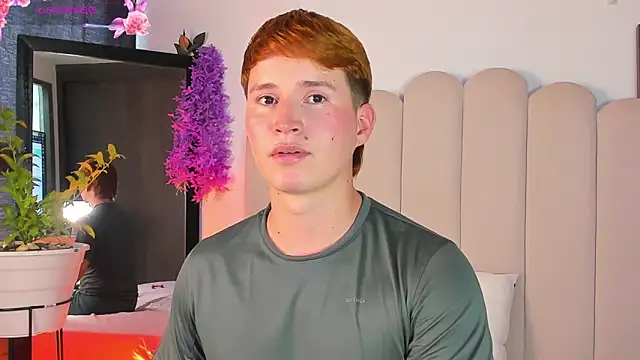 Eragonbooy online show from April 4, 2026, 8:17 pm