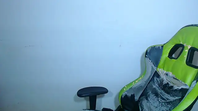 sensualduo online show from November 11, 2025, 11:38 pm