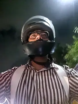 YoursThickDick online show from September 18, 2025, 4:09 pm