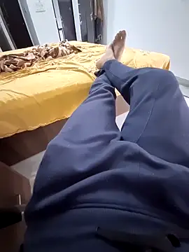 YoursThickDick online show from October 6, 2025, 3:26 am