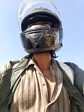 YoursThickDick online show from December 17, 2025, 6:08 am