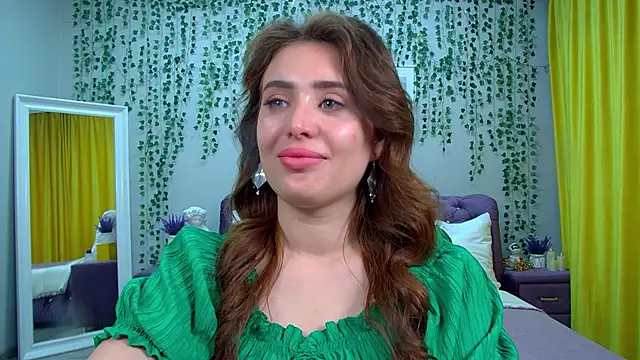 SherryBaers online show from October 3, 2025, 6:21 am