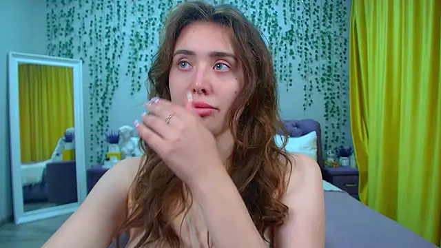 SherryBaers online show from October 10, 2025, 7:29 am