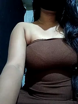 DiyaRoy49 online show from December 5, 2025, 7:21 pm