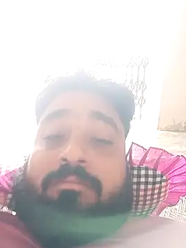 Raju fuckerr online show from October 4, 2025, 7:28 am