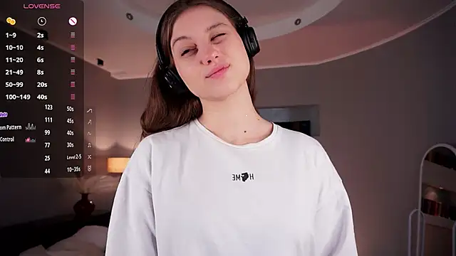 MercBoone online show from September 20, 2025, 11:11 am