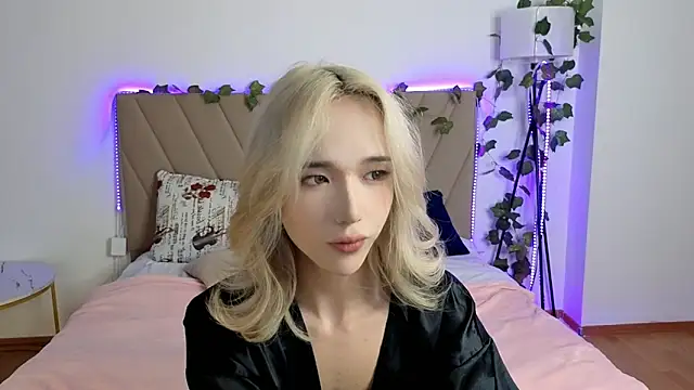 Snapshot of okerriella chatting on June 5, 2026, 9:59 am okerriella online show from June 5, 2026, 9:59 am