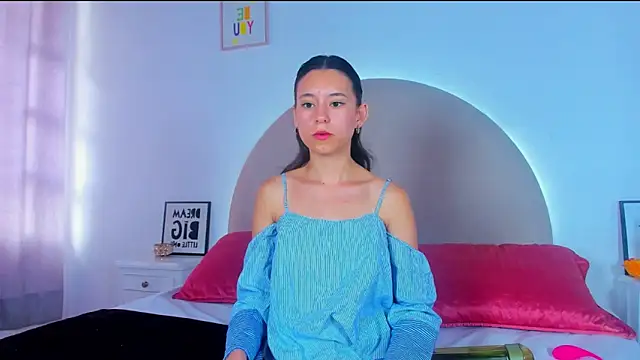 scarlettTease  online show from September 10, 2025, 2:39 pm